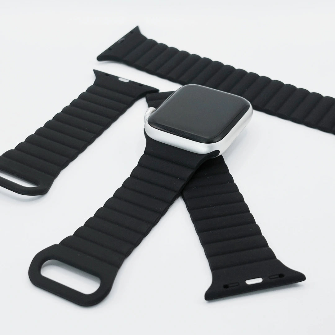 Schwarzes Silikon Loop Armband für Apple Watch von Breband #farbe_schwarz