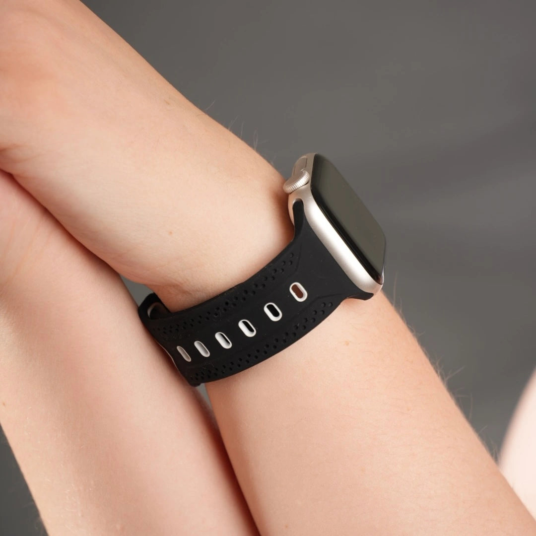 Breband Dual Sport Silikonarmband für Apple Watch in Schwarz-Weiß, bequem und stylisch #farbe_Schwarz Weiß