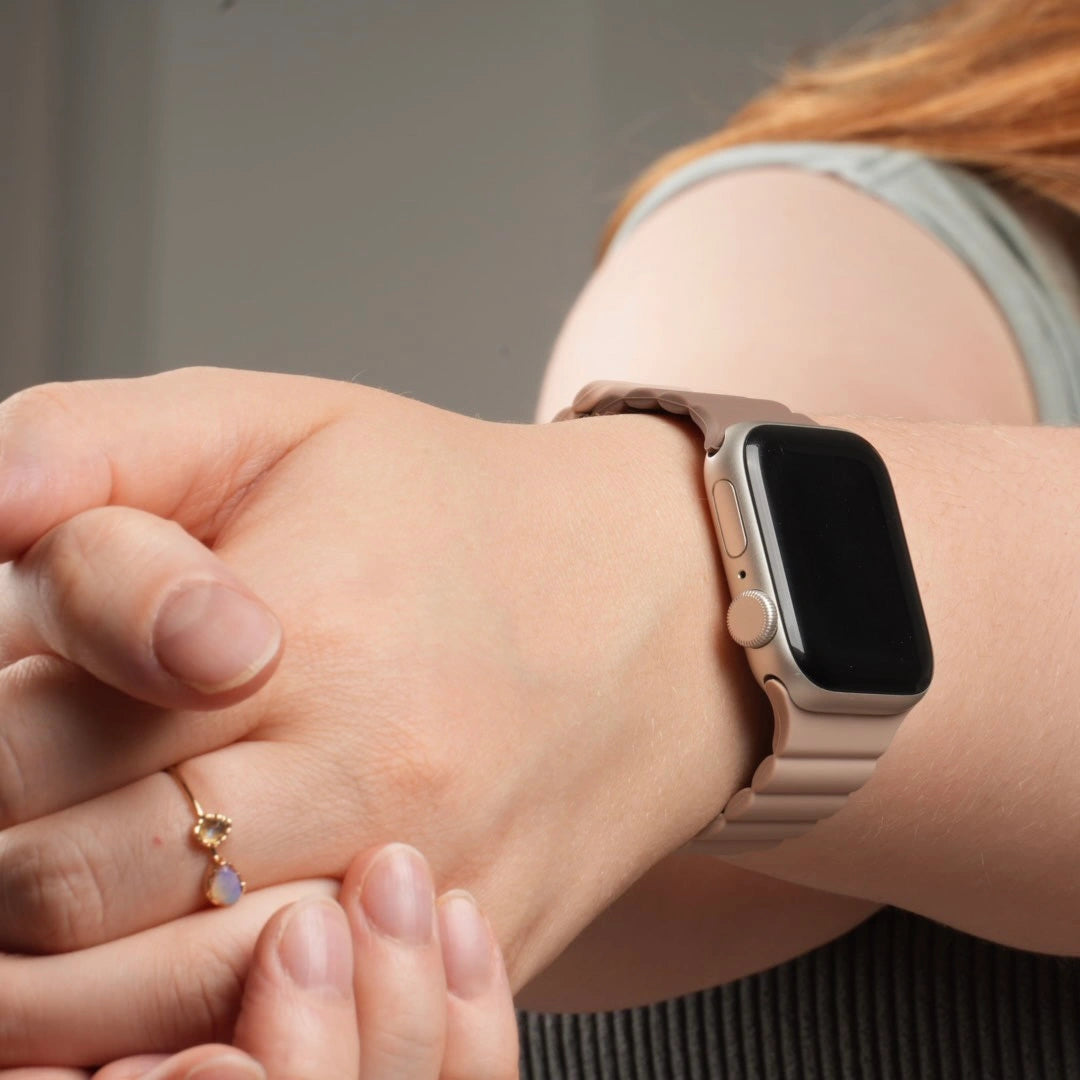  Atmungsaktives Dual Loop Armband von Breband in Beige Braun für Apple Watch #farbe_Beige Braun